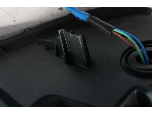 2011 Buick Lacrosse Headlight