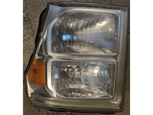 2013 Ford F250 Headlight