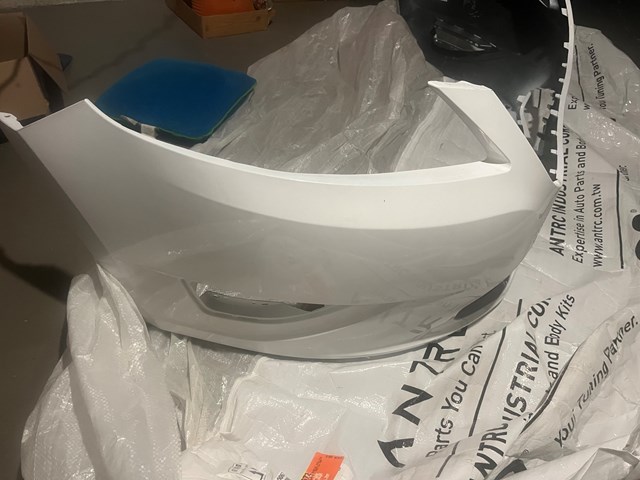 2012 Ford Taurus Front Bumper. White Platinum Tricoat