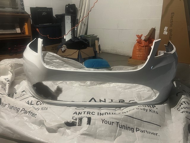 2012 Ford Taurus Front Bumper. White Platinum Tricoat