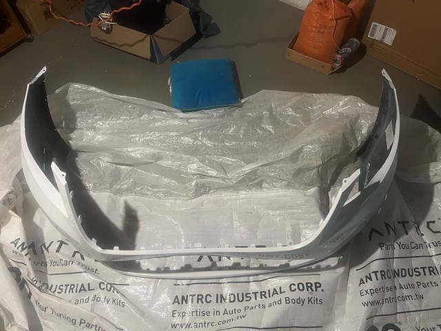 2012 Ford Taurus Front Bumper. White Platinum Tricoat