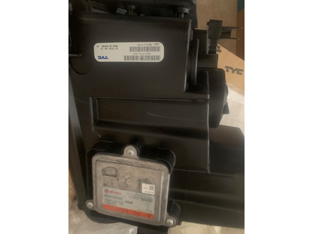 2017 GMC Yukon (Denali, SLE, SLT, & XL Models) - New Passenger Side Headlight