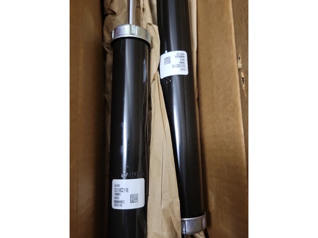 2015 Hyundai Sonata sport 2.0 turbo Right  and Left Rear OEM  Shock Absorber