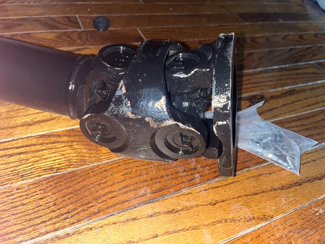 2010 Dodge Ram diesel 3500 Driveshaft