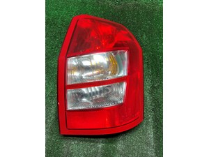 2005- 2008 Dodge Magnum RH Tail Light
