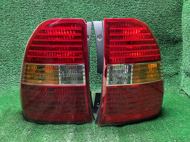 2005-2007 Kia Sportage RH LH Tail Light