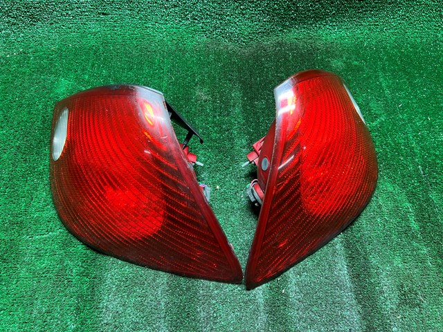 2008 Pontiac G6 GT RH LH Tail Light
