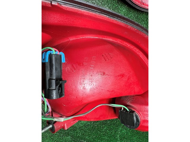 2008 Pontiac G6 GT RH LH Tail Light