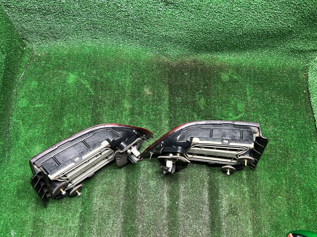 2006 Acura TL RH LH Tail Light