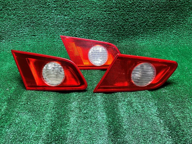 2005-2008 Infiniti G35 LH RH Inner Tail Light