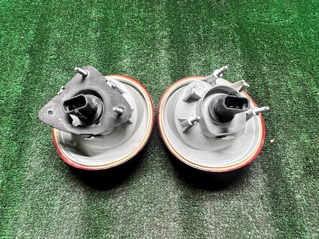 2005-2010 Chevy Cobalt Rear Bumper RH LH Tail Light