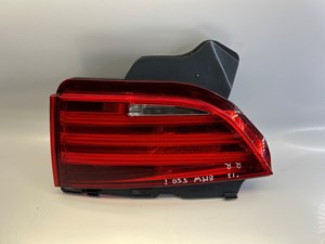 2010 - 2013 BMW 535I 550I Gt RIGHT TAIL LIGHT LAMP LID MOUNTED PASSENGER