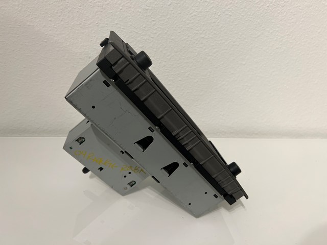 2005 Land Rover Range Rover Navigation Screen