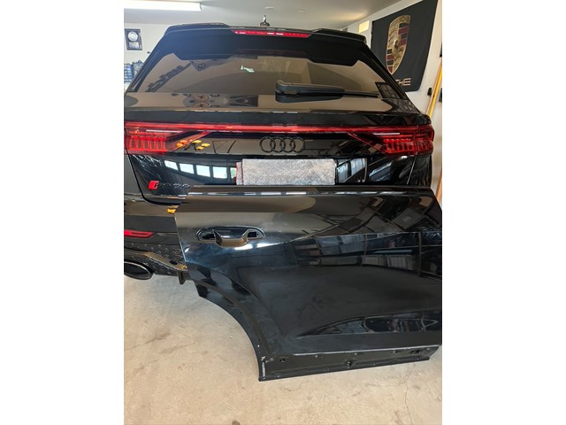 2023 Audi SQ8 Rear Door