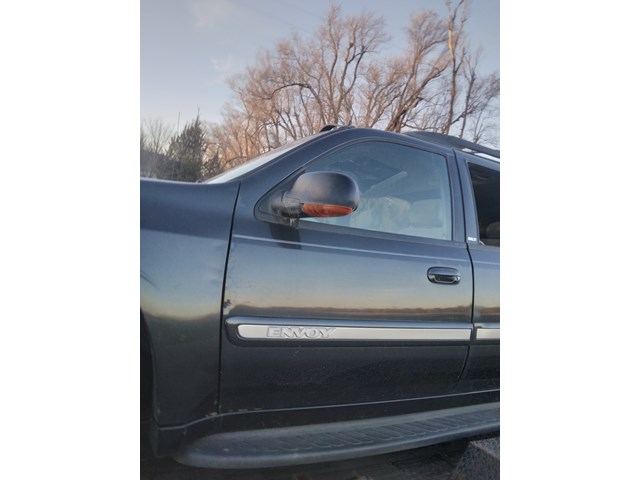 2004 GMC Envoy Front Door