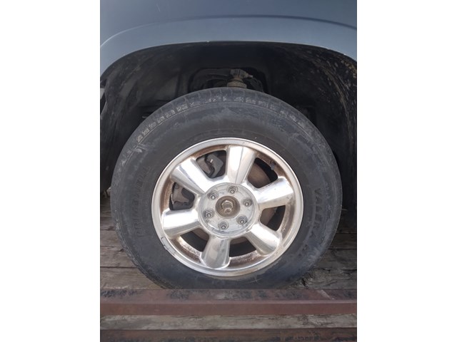 2004 GMC Envoy Wheel