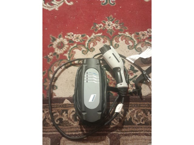 2015 BMW 330e Charger/Inverter/Converter