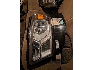 2018 Dodge Ram 1500 Headlight