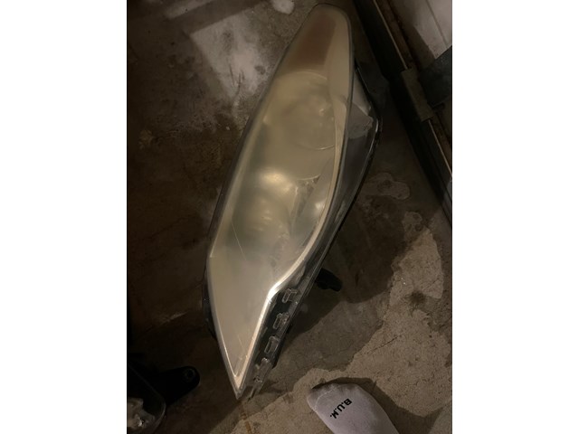 2010 Volkswagen CC Headlights (Halogen)