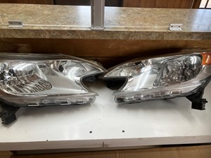 2013 Nissan Altima Headlight