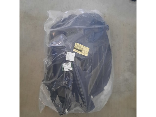 2018 Land Rover Discovery Fender Liner