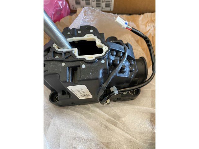 2019 Dodge Charger Shifter