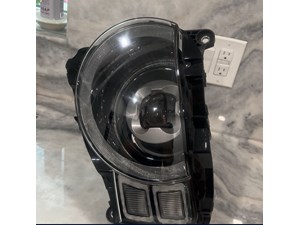 2020 Land Rover Defender LED Headlight Right Side