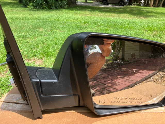 2020 Toyota Tundra Side View Mirror (1 set)