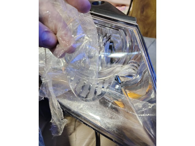 2010 Hyundai Sonata Headlight assembly