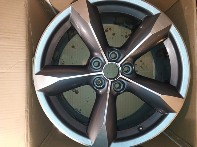 2016 Ford Mustang Tires