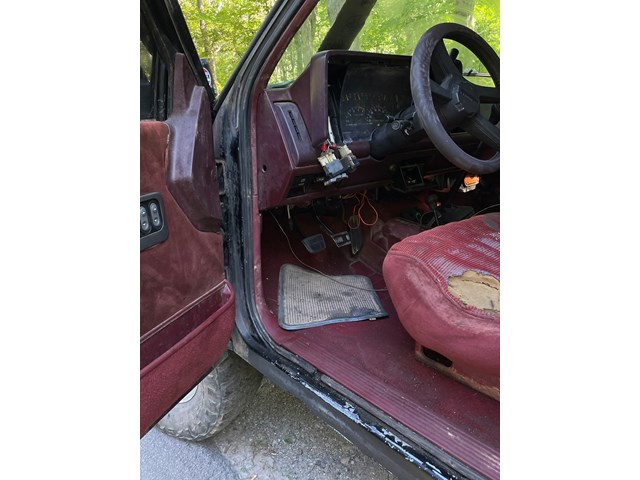 1991 Chevy Silverado 1500 Front Driver Door