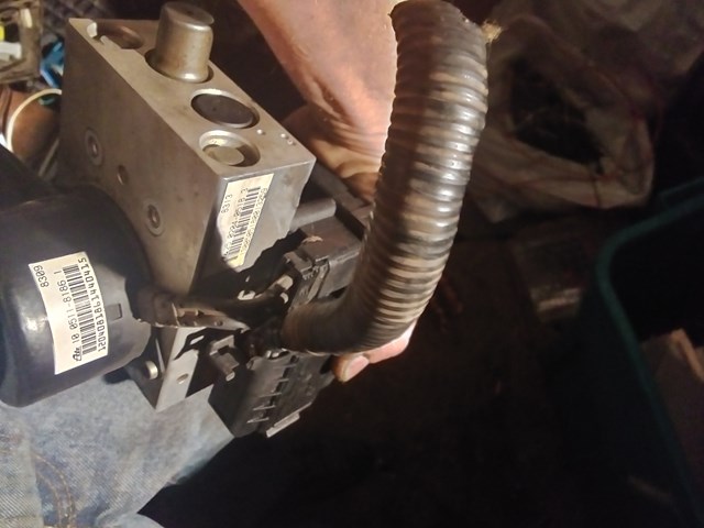 1999 Lincoln Town Car ABS Pump