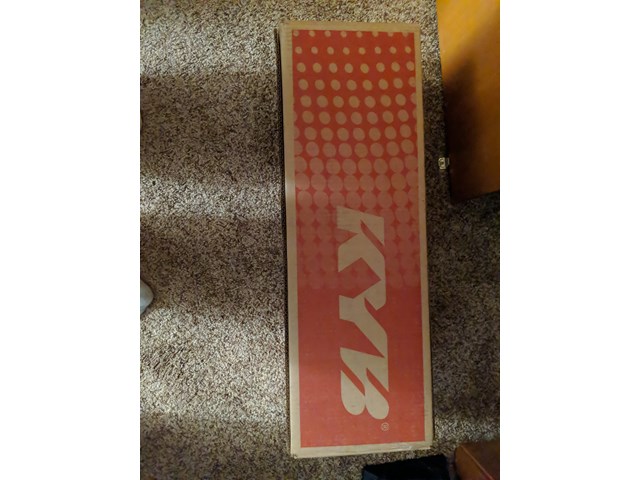 2016 Jeep Patriot Strut