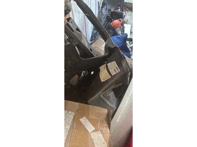 2008 Hyundai Elantra Radiator Core Support