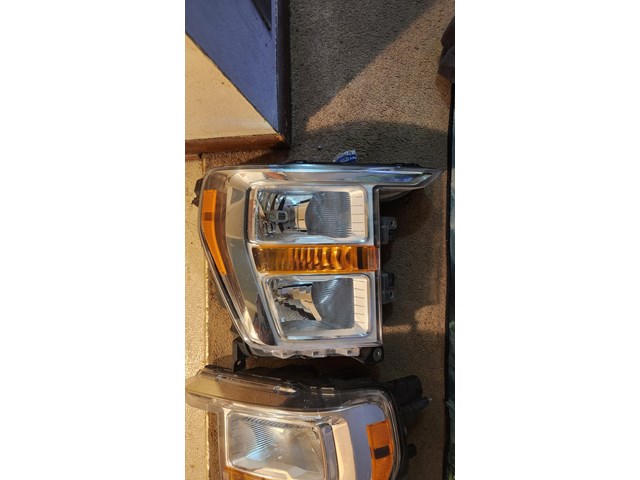 2021 Ford E-150 Headlight