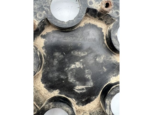 1987-1995 Jeep Cherokee Comanche Wagoneer Wheel Center Cap OEM 87 88 89 90 91 92