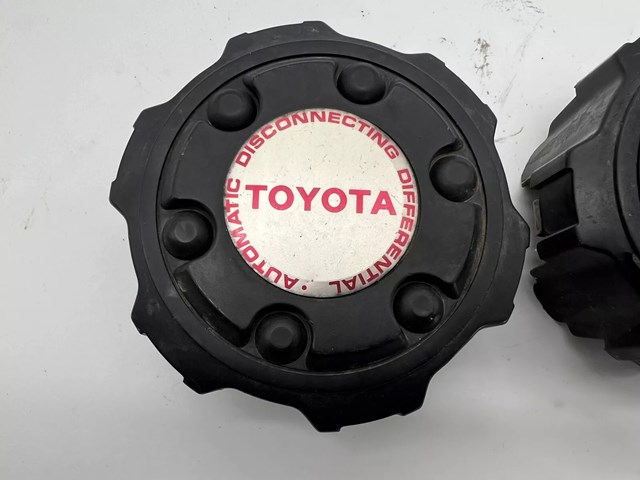 1986-1996 Toyota 4Runner T100 Automatic Disconnecting Diff Center Cap OEM RARE