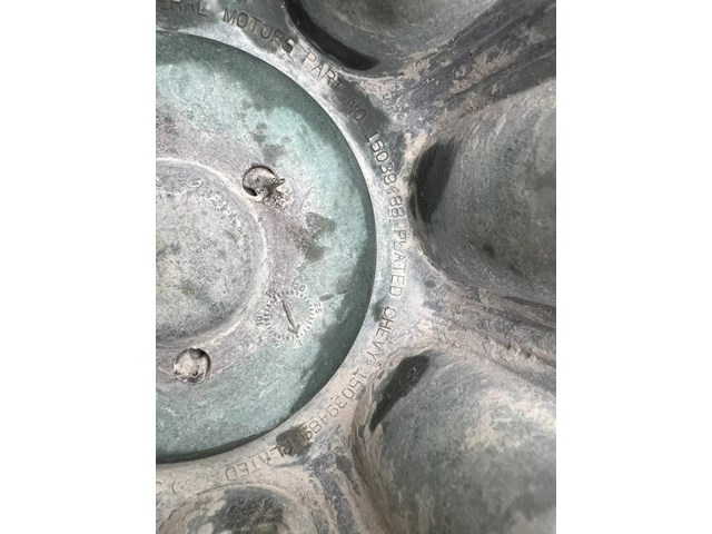 GMC Sierra Yukon OEM Wheel Center Cap Chrome Finish 15039488 15039489 1999-2010