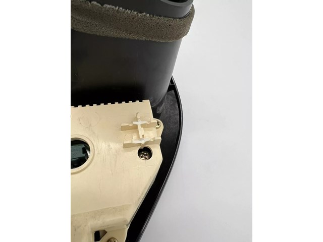 2000-06 Sequoia Radio Bezel Center Vent Auto AC Digital Climate Control OEM 4WD