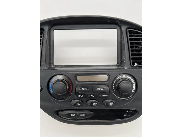 2000-06 Sequoia Radio Bezel Center Vent Auto AC Digital Climate Control OEM 4WD