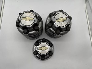 Chevy 1500 Silverado Express Suburban OEM Wheel Center Cap CHROME 6 Lug 9595689