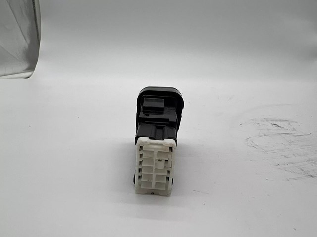 2000-2003 Nissan Maxima SE Hazard 4 Way Flasher Switch Button NILES 06016 OEM