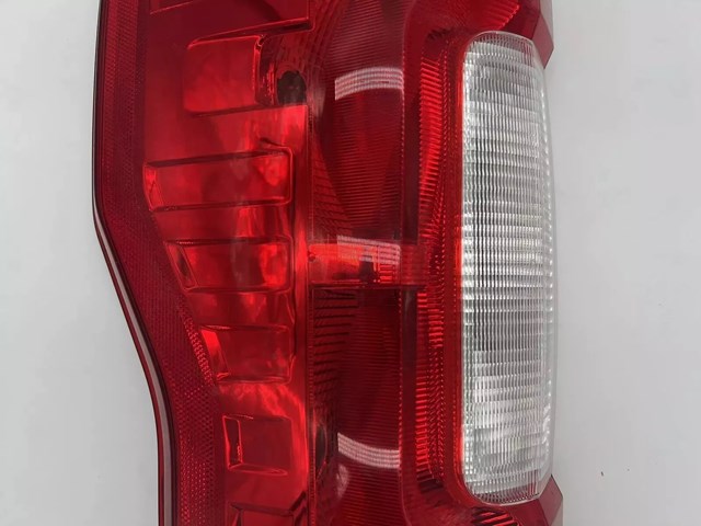 2017- 2019 Ford F-250 / F-350 Halogen Tail Light Left LH HC3B-13B505-AE OEM 786