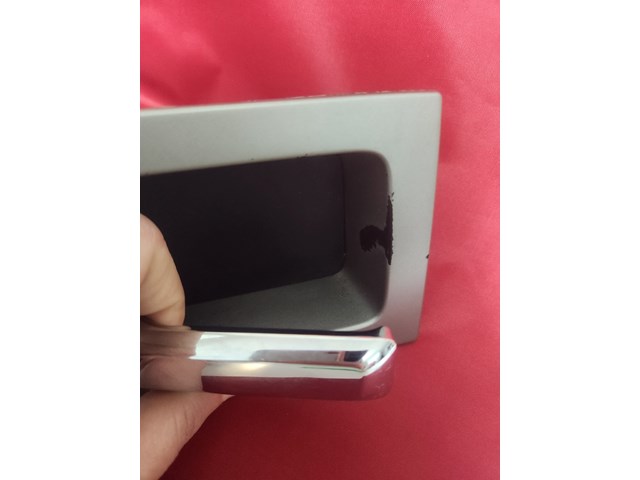 2009-2014 Ford F150 passenger side front interior door handle (09 King Ranch)