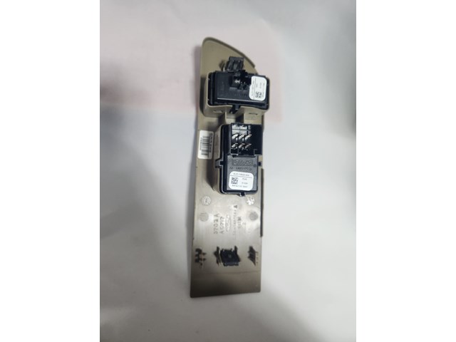 2009-2014 FORD F150 F-150 PICKUP FRONT RIGHT DOOR WINDOW LOCK SWITCH BEZEL OEM