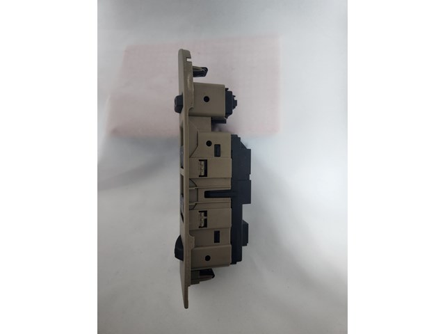 2009-2010 FORD PICKUP F150 CREW CAB FRONT LEFT DRIVER MASTER WINDOW DOOR SWITCH