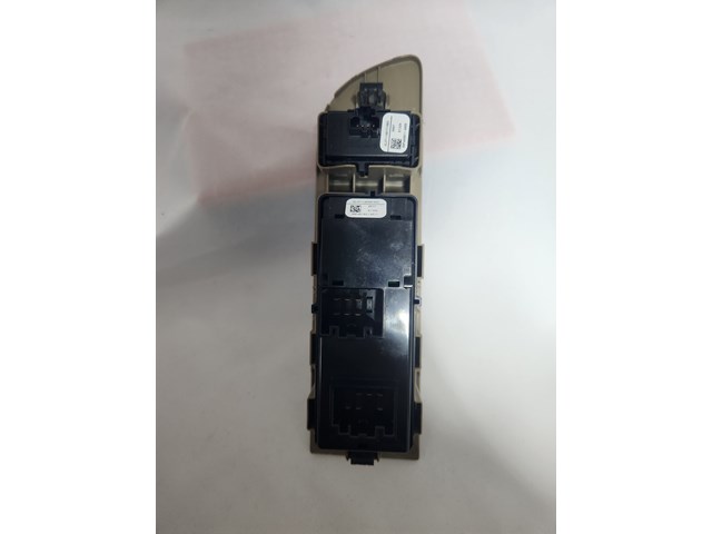 2009-2010 FORD PICKUP F150 CREW CAB FRONT LEFT DRIVER MASTER WINDOW DOOR SWITCH