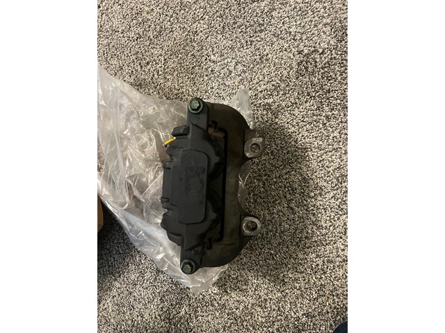 2013 Dodge Challenger Brake Calibers (all 4) with pads  