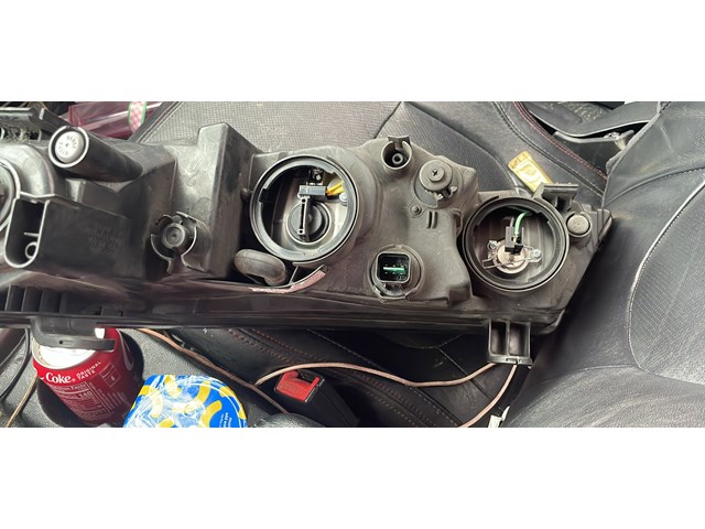 2010 Kia Forte Headlight