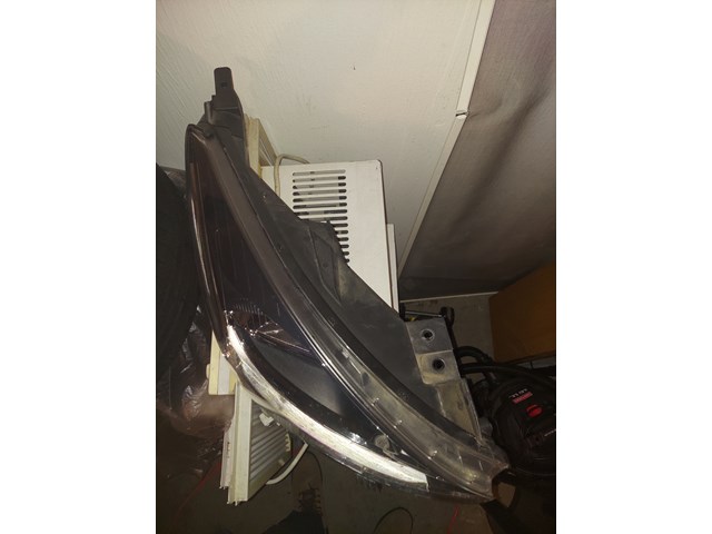 2021 Kia Rio Headlight assembly 